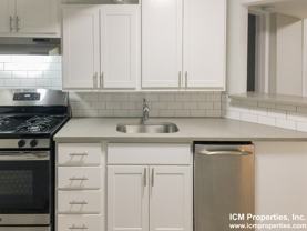 5045 N Damen Ave - Photo 1 of 1