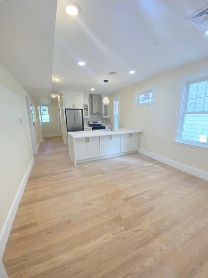 Putnam Ave #2 - Photo 6 of 22