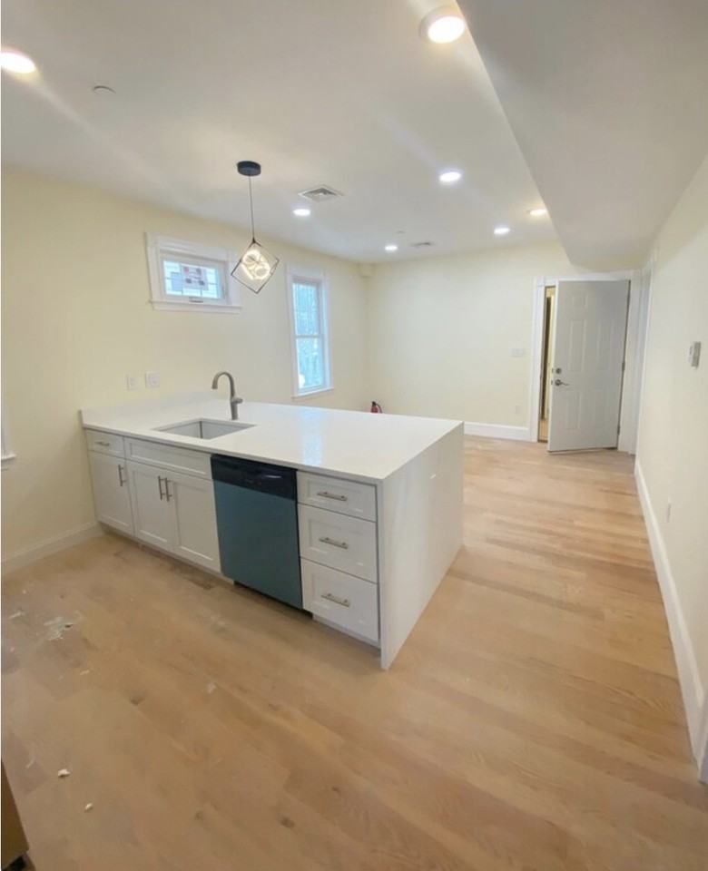 Putnam Ave #2 - Photo 5 of 22