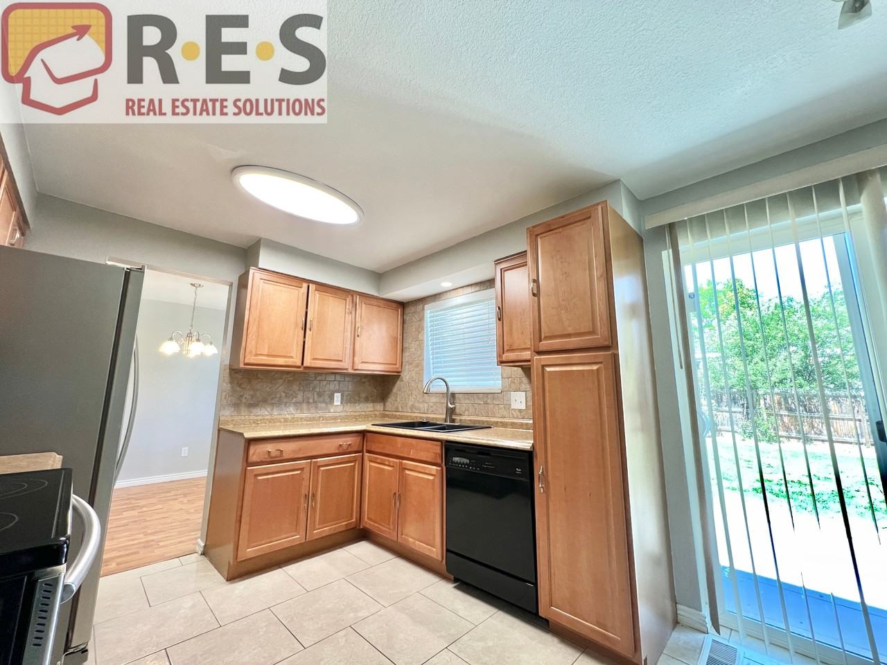 15027 E Mexico Dr - Photo 2 of 22