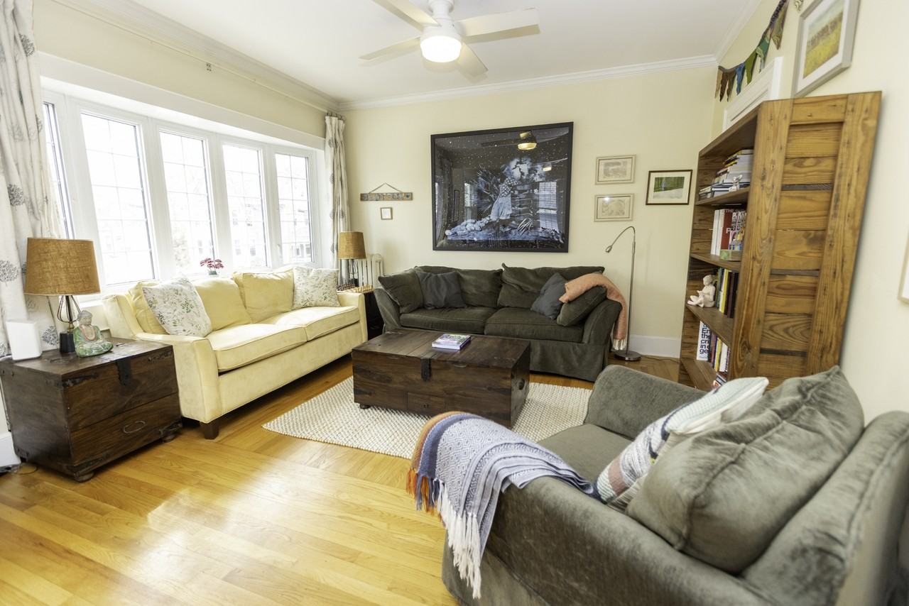 53 Canner St - Photo 2 of 35