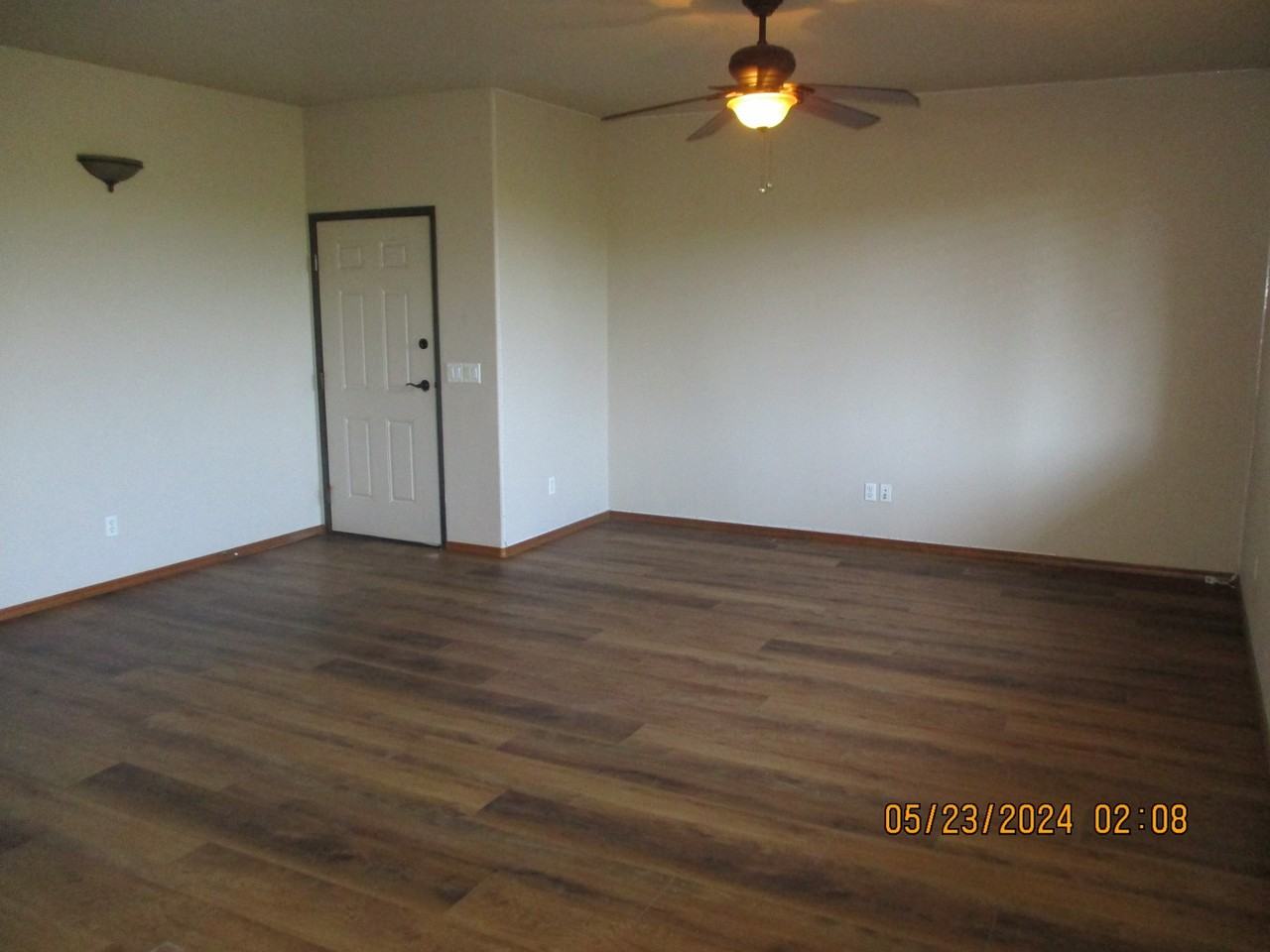 2310 N Cottage Trl - Photo 2 of 11