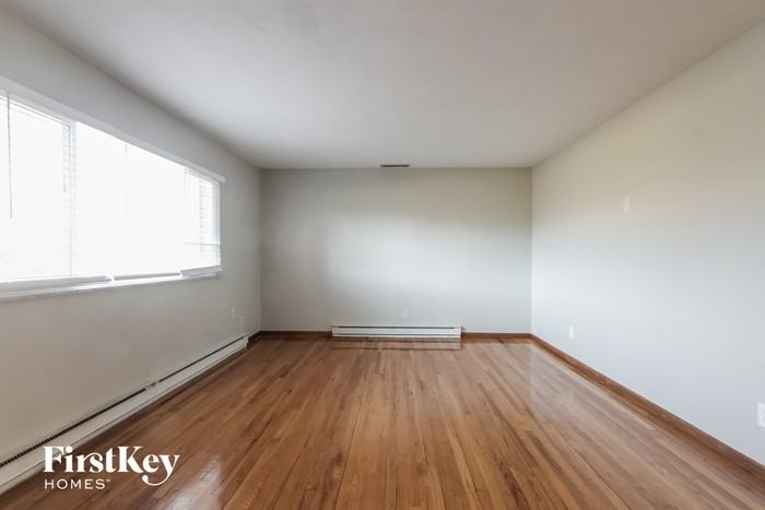 8141 S East St - Photo 3 of 15