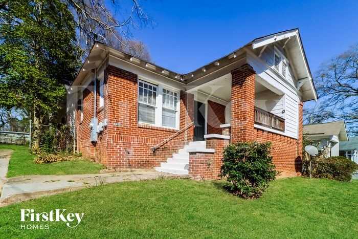 1523 Stokes Ave Sw - Photo 2 of 15