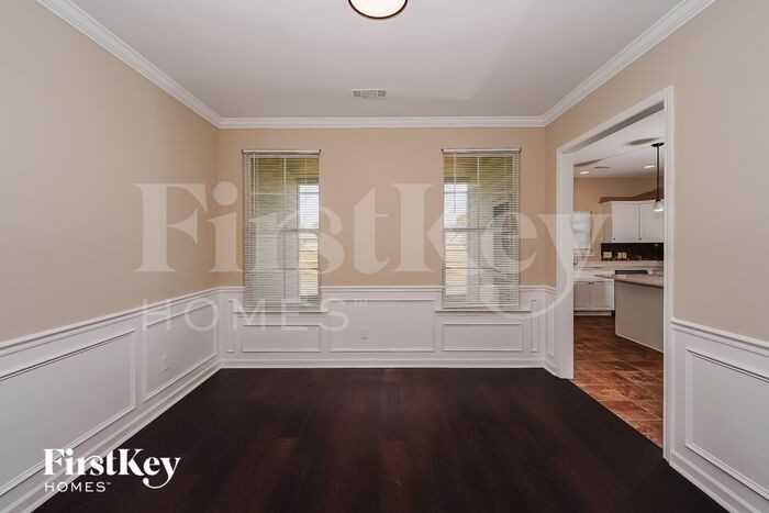 2001 Dandelion Ct - Photo 3 of 15