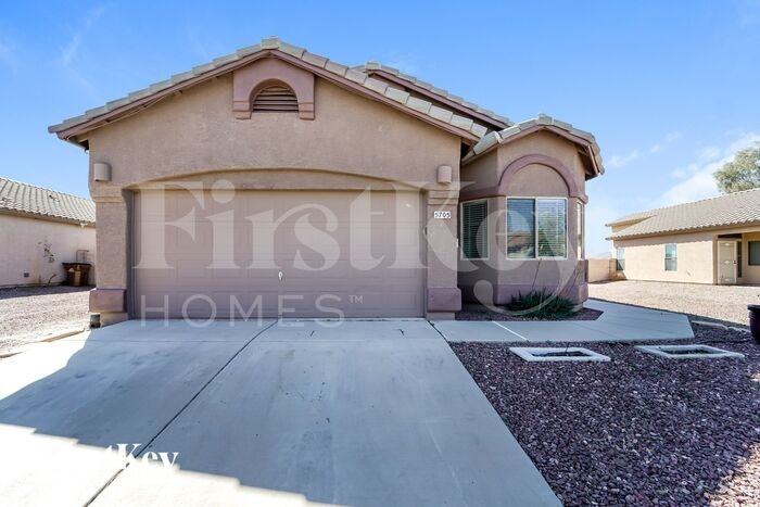 5705 W Cortaro Crossing Dr - Photo 2 of 15