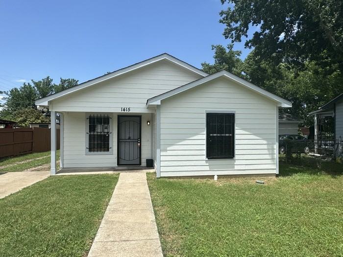 1415 Vermont Ave - Photo 2 of 29