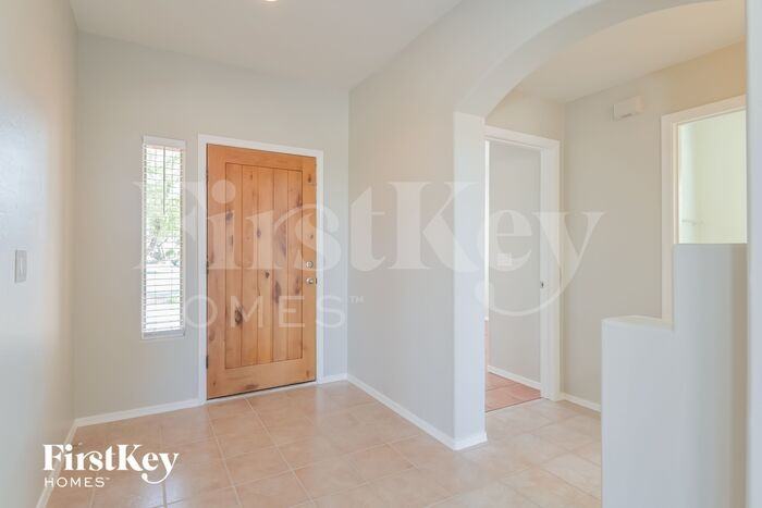 378 W Crescendo Ct - Photo 2 of 15