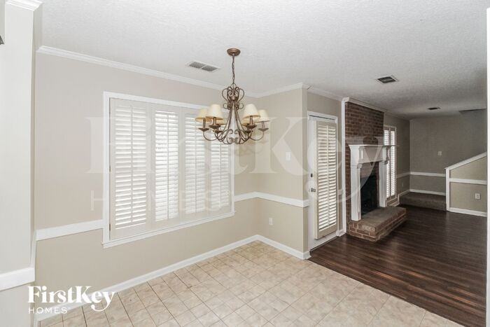 3302 Bellmont Cv - Photo 3 of 15