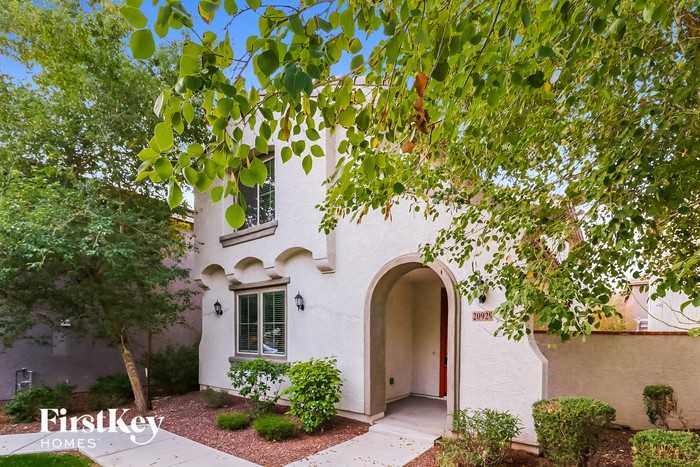 20929 W White Rock Rd - Photo 2 of 15