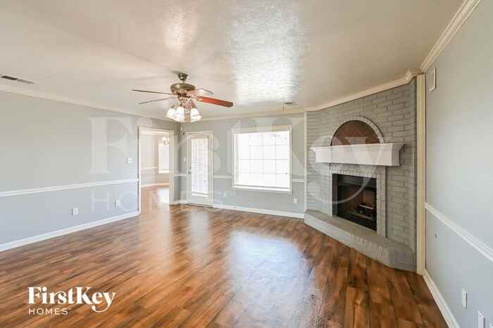 621 Sterling Ridge Dr - Photo 3 of 16