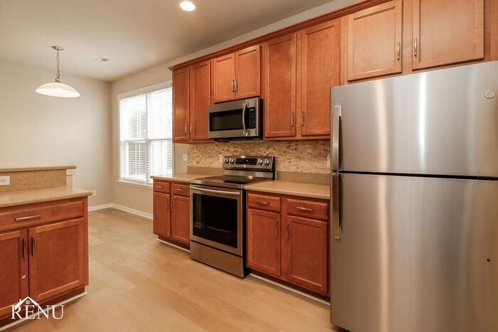 114 Red Leaf Blvd - Photo 3 of 18