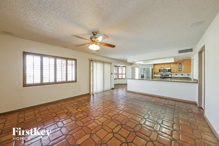 3944 W Campo Bello Dr - Photo 2 of 16