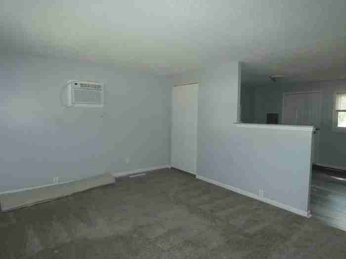 4601 N Forest Ave - Photo 3 of 14