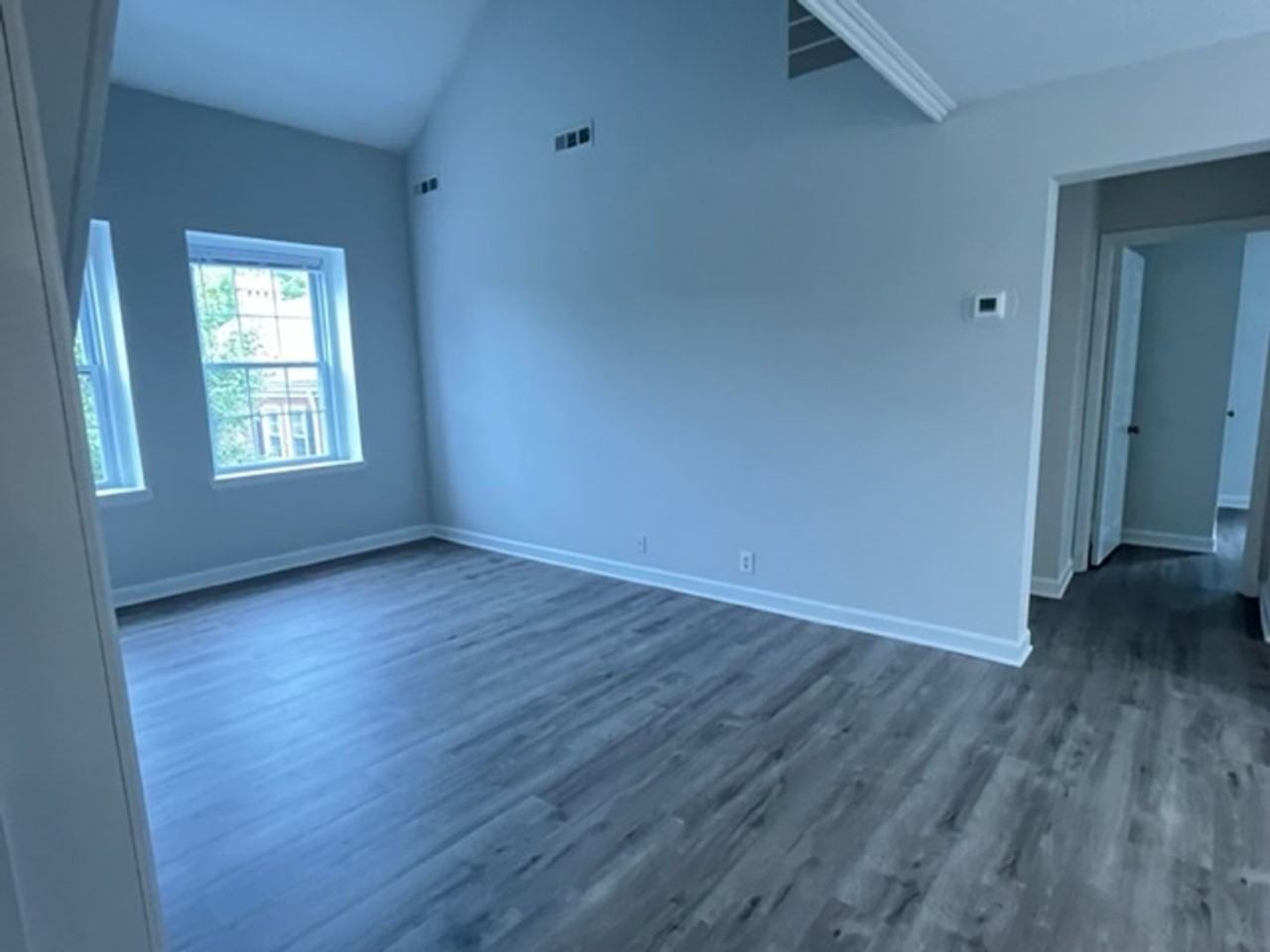 3031 S Columbus St - Photo 2 of 20