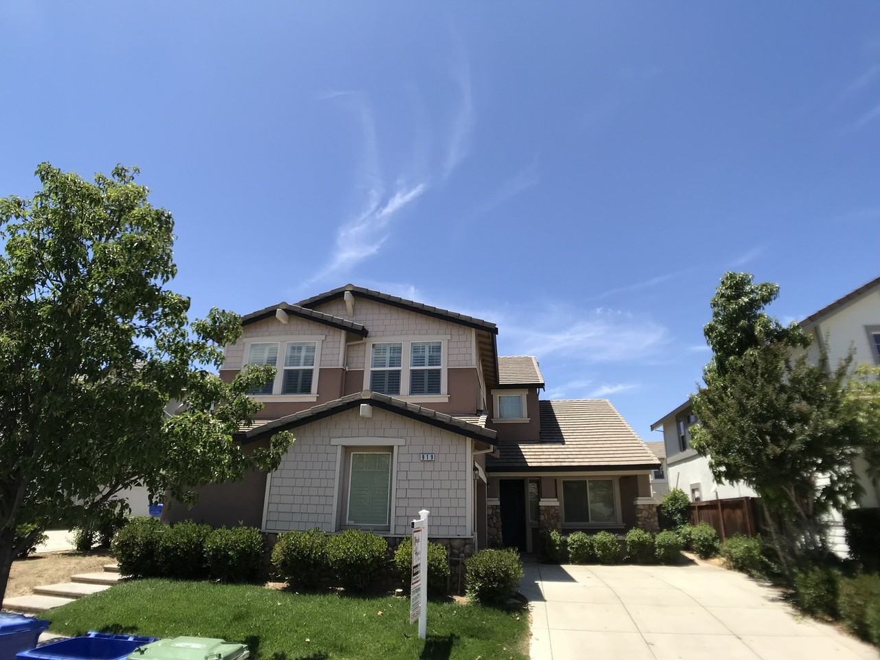 919 Snapdragon Way - Photo 2 of 38