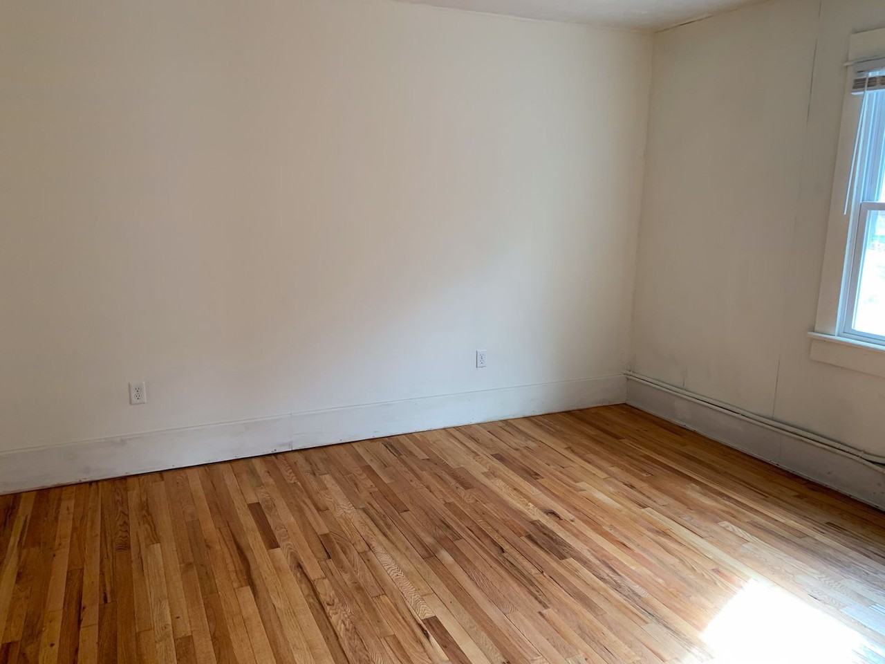 2047 Magnolia Ave - Photo 7 of 8