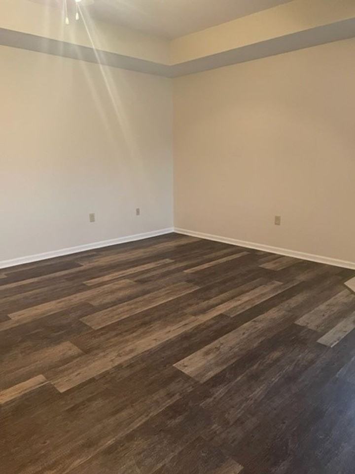 2728 Pineview Dr - Photo 6 of 10