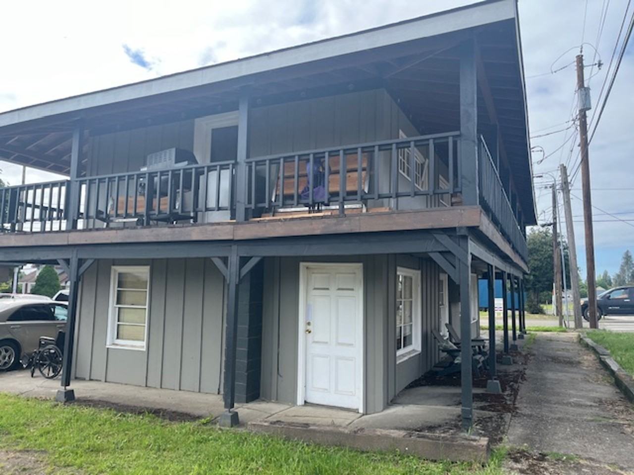 FOR205 - Photo 2 of 2