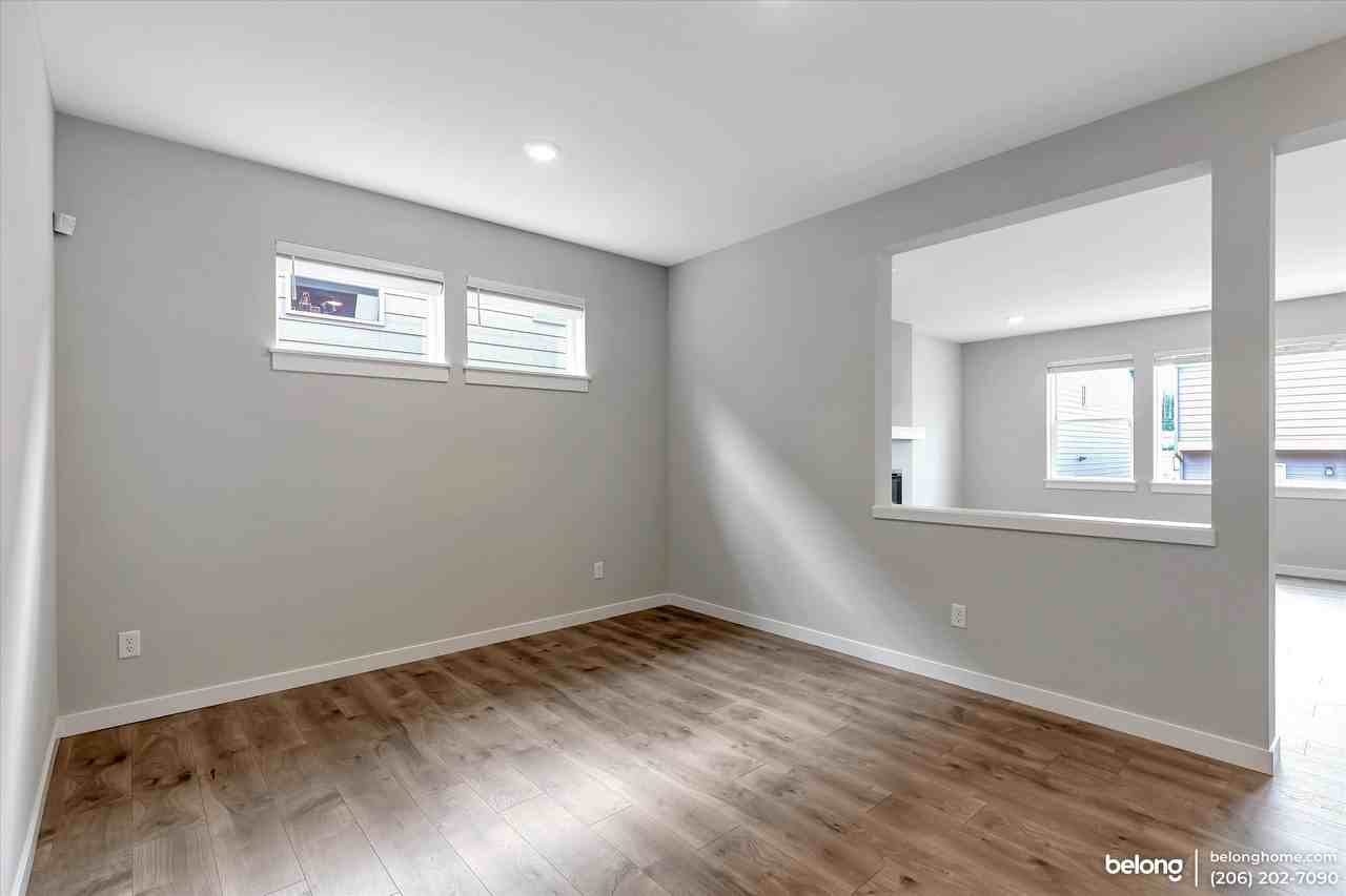 15302 201st Ave E - Photo 5 of 18