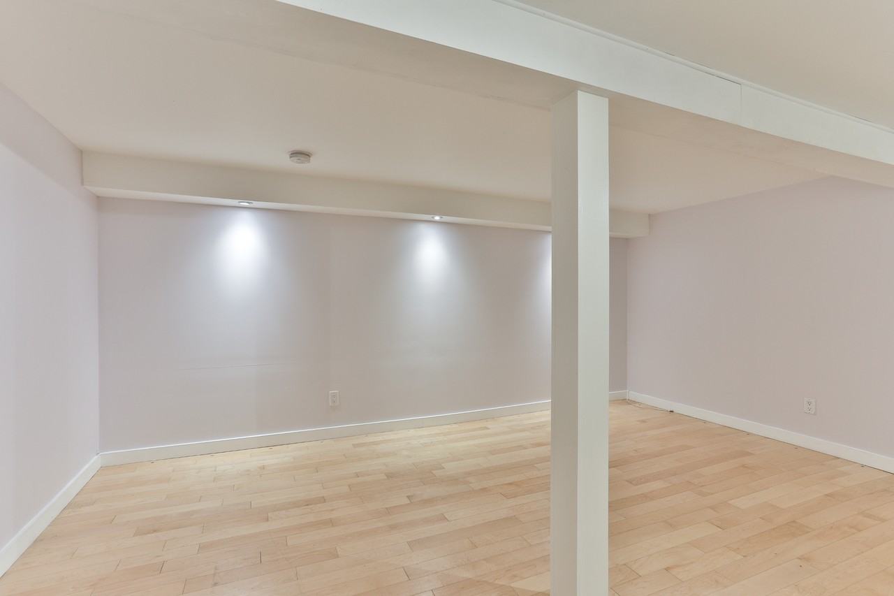 450 Markham Street - Photo 2 of 12