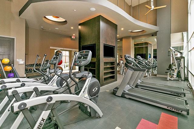 2500 2500 Pepperwood Farmers Branch, TX 75234 #20329 - Photo 4 of 11