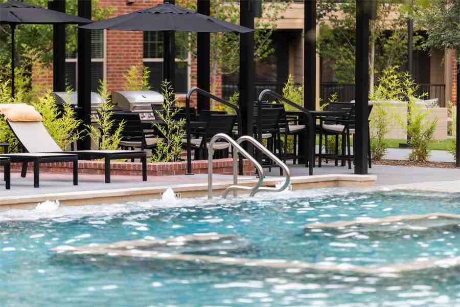 444 E Dallas Rd #59136 - Photo 5 of 11