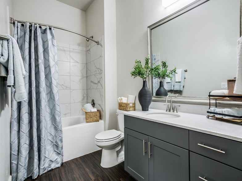 2710 Routh Creek Pkwy #49230 - Photo 5 of 11