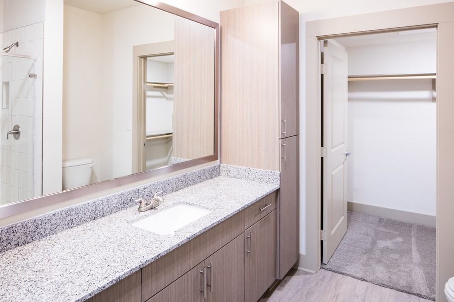 4020 Gilbert Ave #27243 - Photo 7 of 10