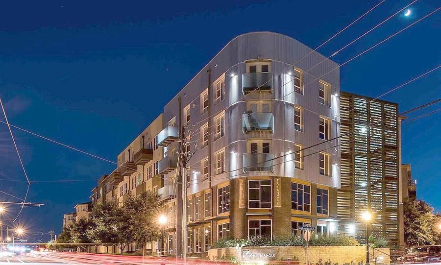 1409 N Zang Blvd #11936 - Photo 2 of 8