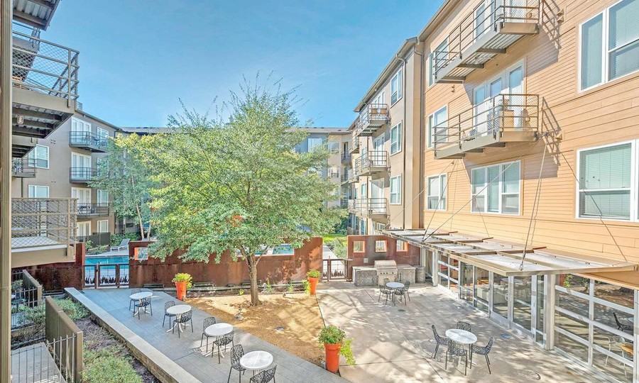 1409 N Zang Blvd #11936 - Photo 5 of 8