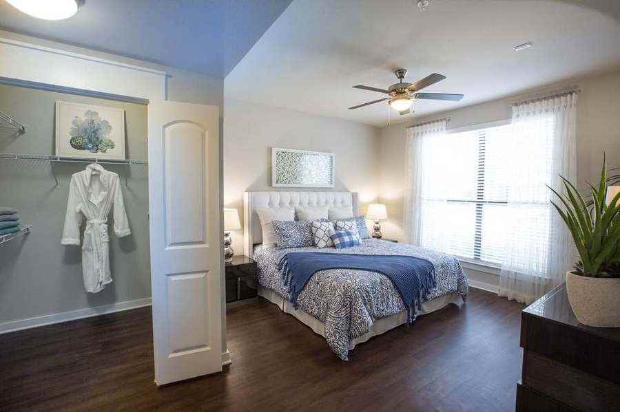 15300 Cutten Rd #122631 - Photo 3 of 11