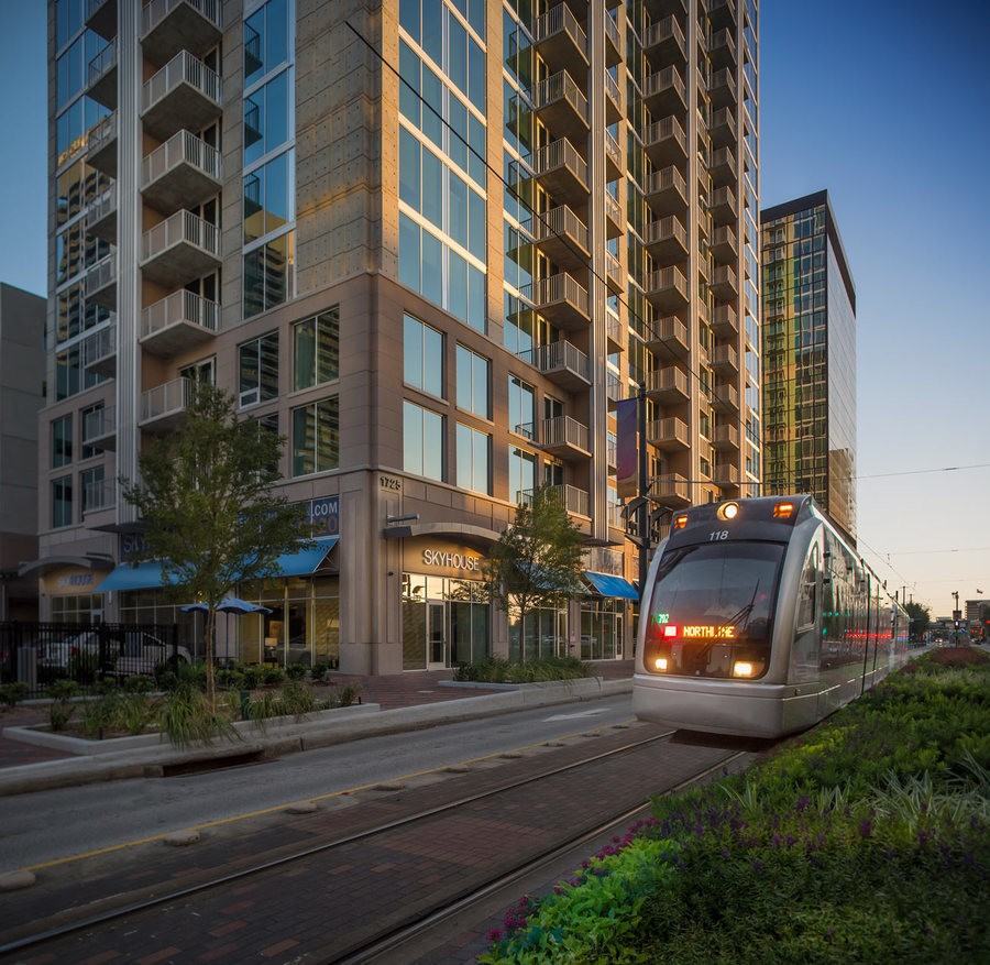 808 Pease St #112136 - Photo 5 of 11