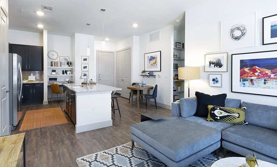 1021 W University Ave #108767 - Photo 5 of 12