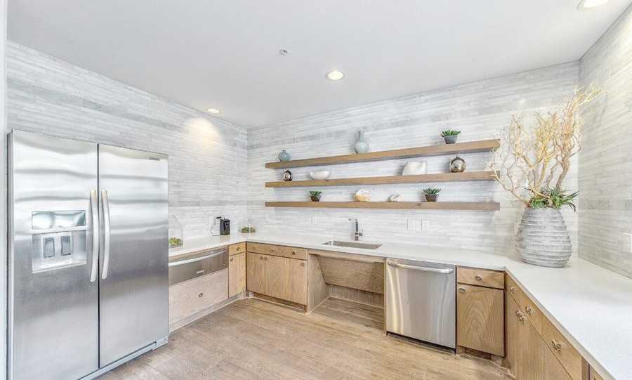 2710 Douglas Ave #13273 - Photo 7 of 7