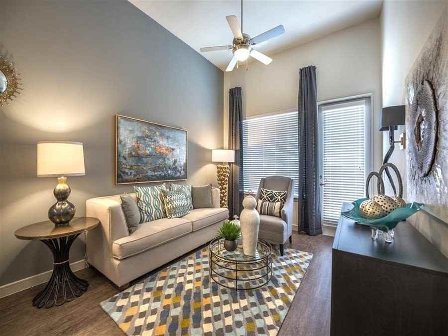 1010 Cadiz St #21374 - Photo 2 of 11