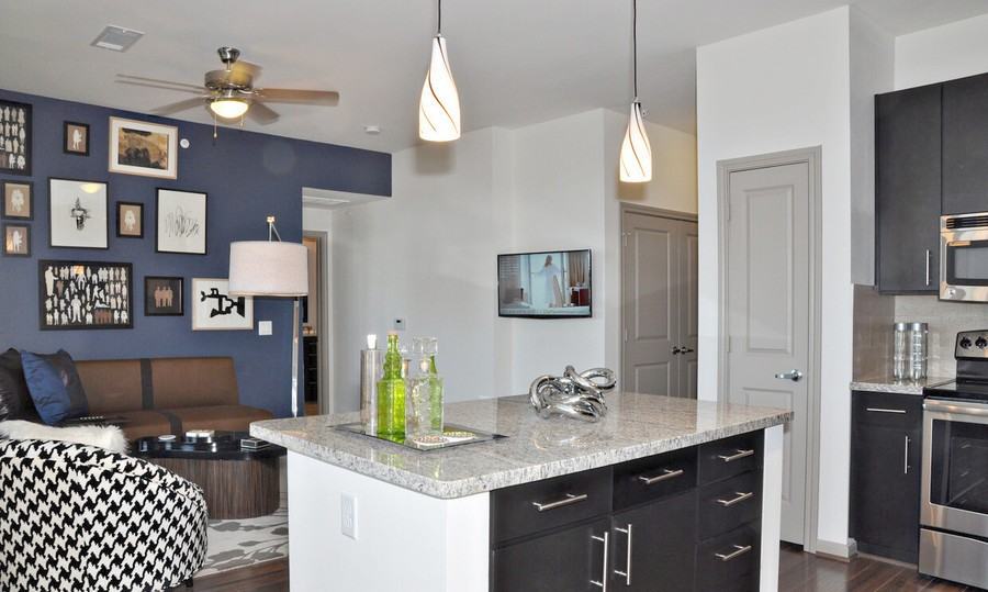 2701 Helena St #171695 - Photo 3 of 11