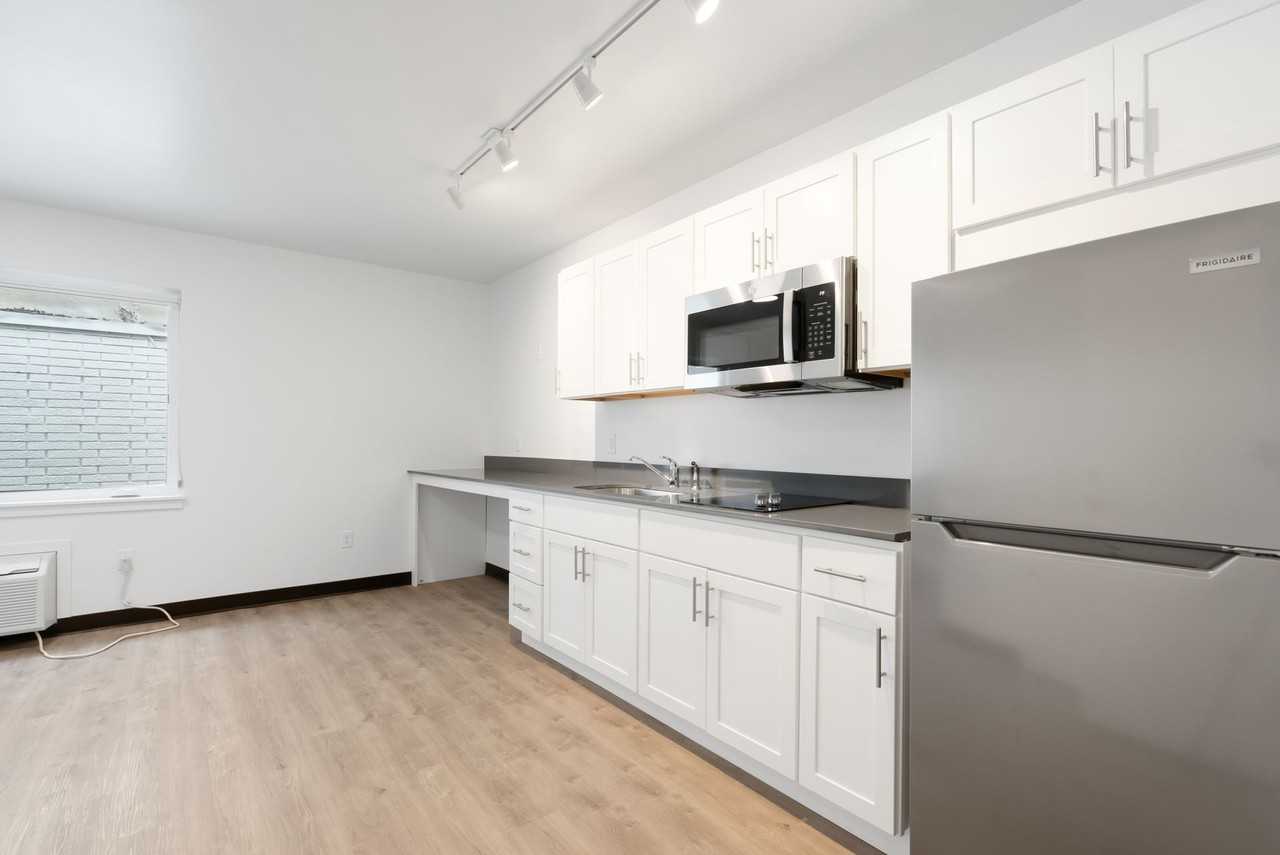 Falls Edge Studios - Photo 7 of 50