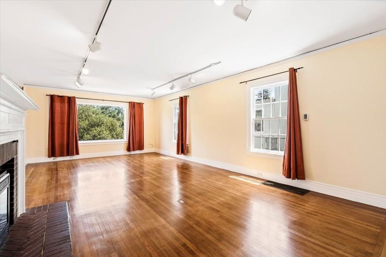900 Macarthur Blvd - Photo 2 of 24