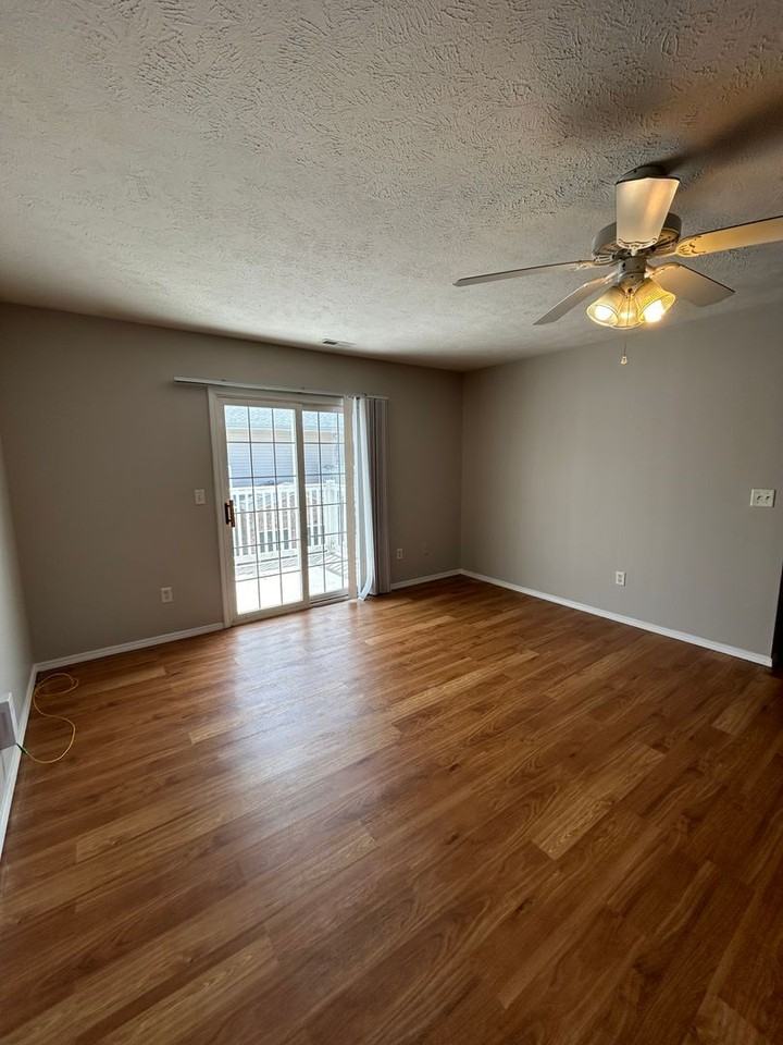 McGraw Park Gardens - Photo 3 of 11