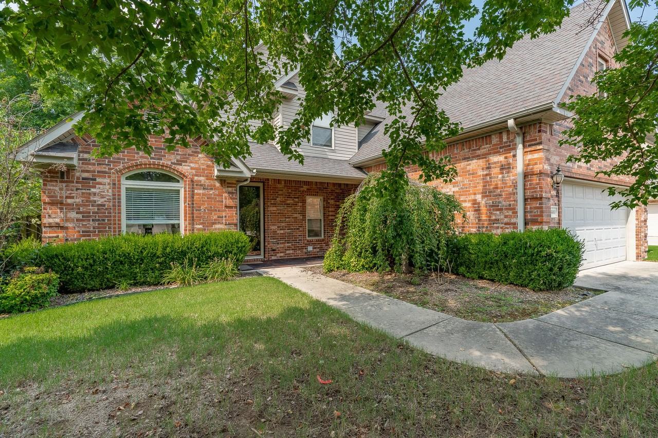 3880 W Morning Mist Dr - Photo 2 of 23