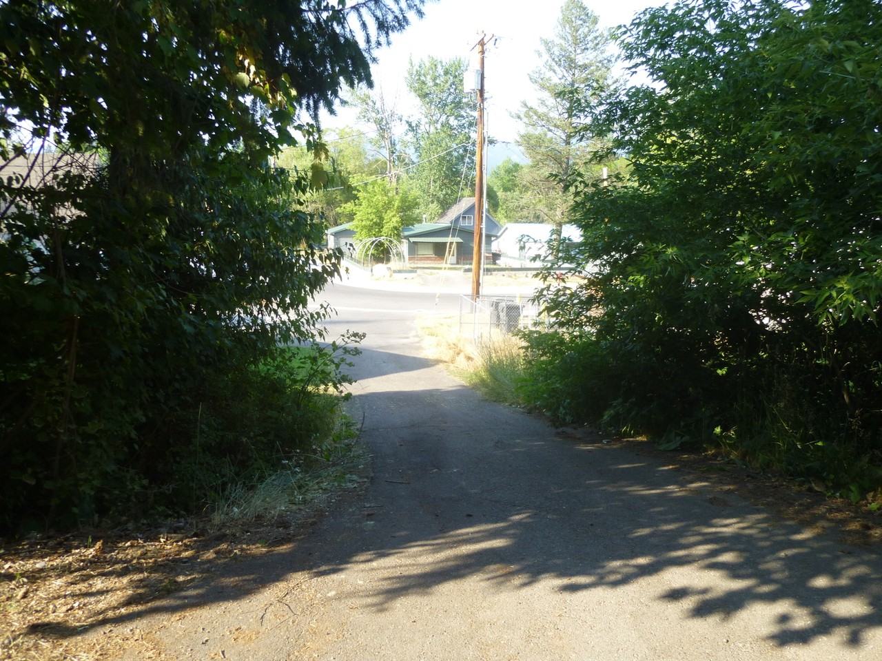 620 Obrien Ave - Photo 4 of 14