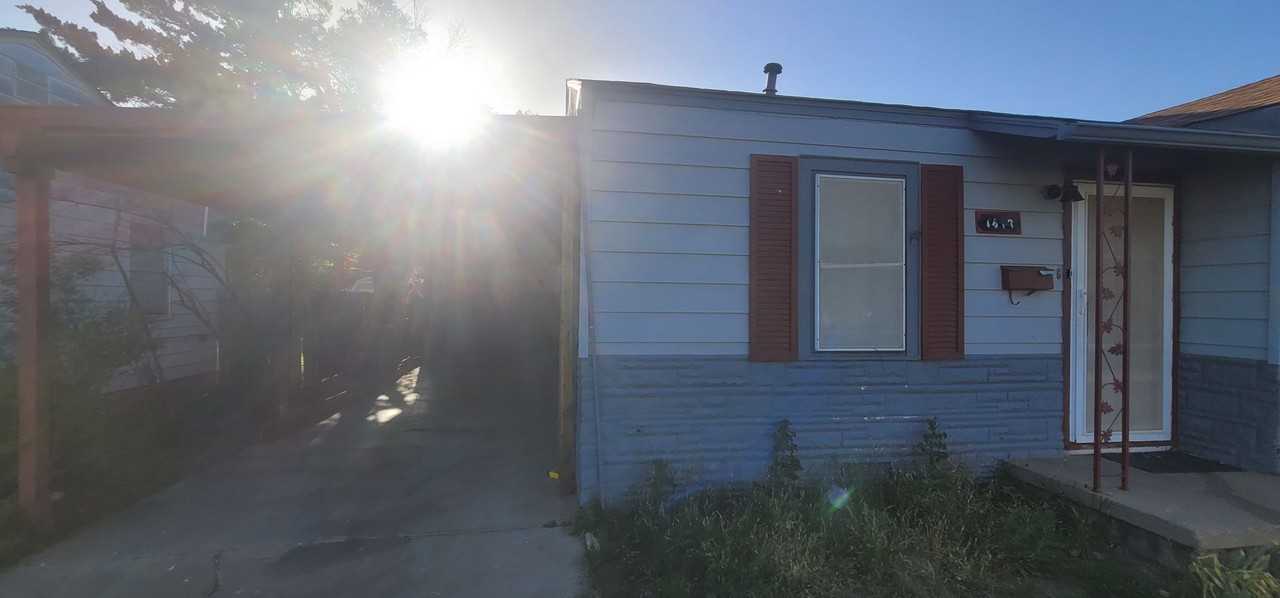 4613 Parker St - Photo 2 of 15