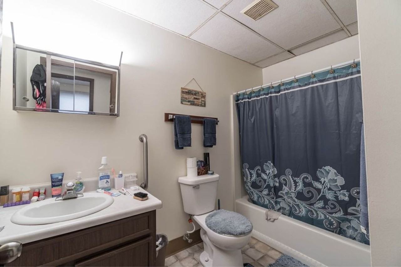 311 S Eaton Ave - Photo 2 of 6