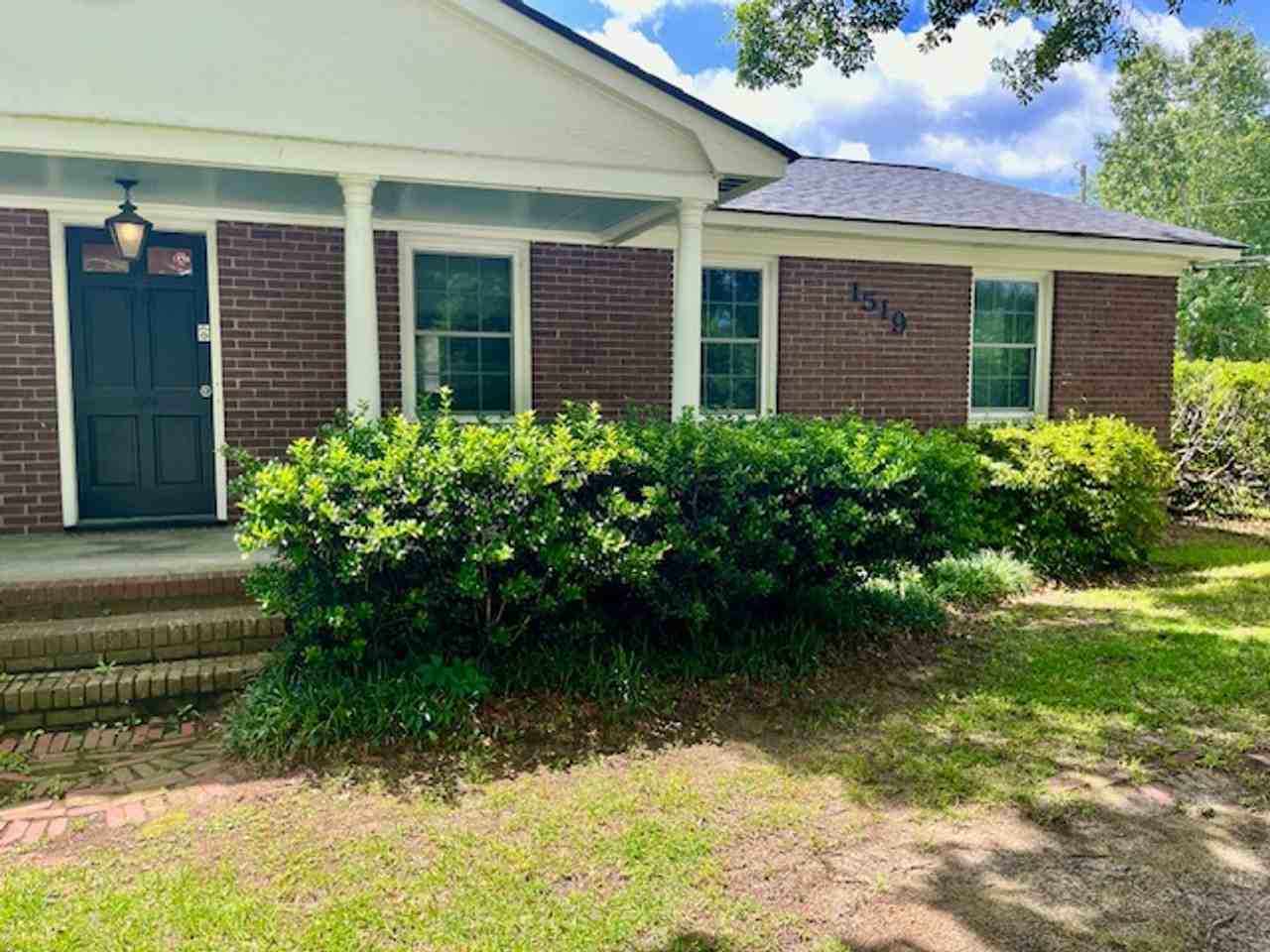 1519 Harbor View Rd Apt A - Photo 2 of 49