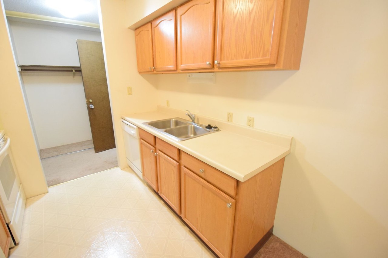Southwood Flats - Photo 2 of 50