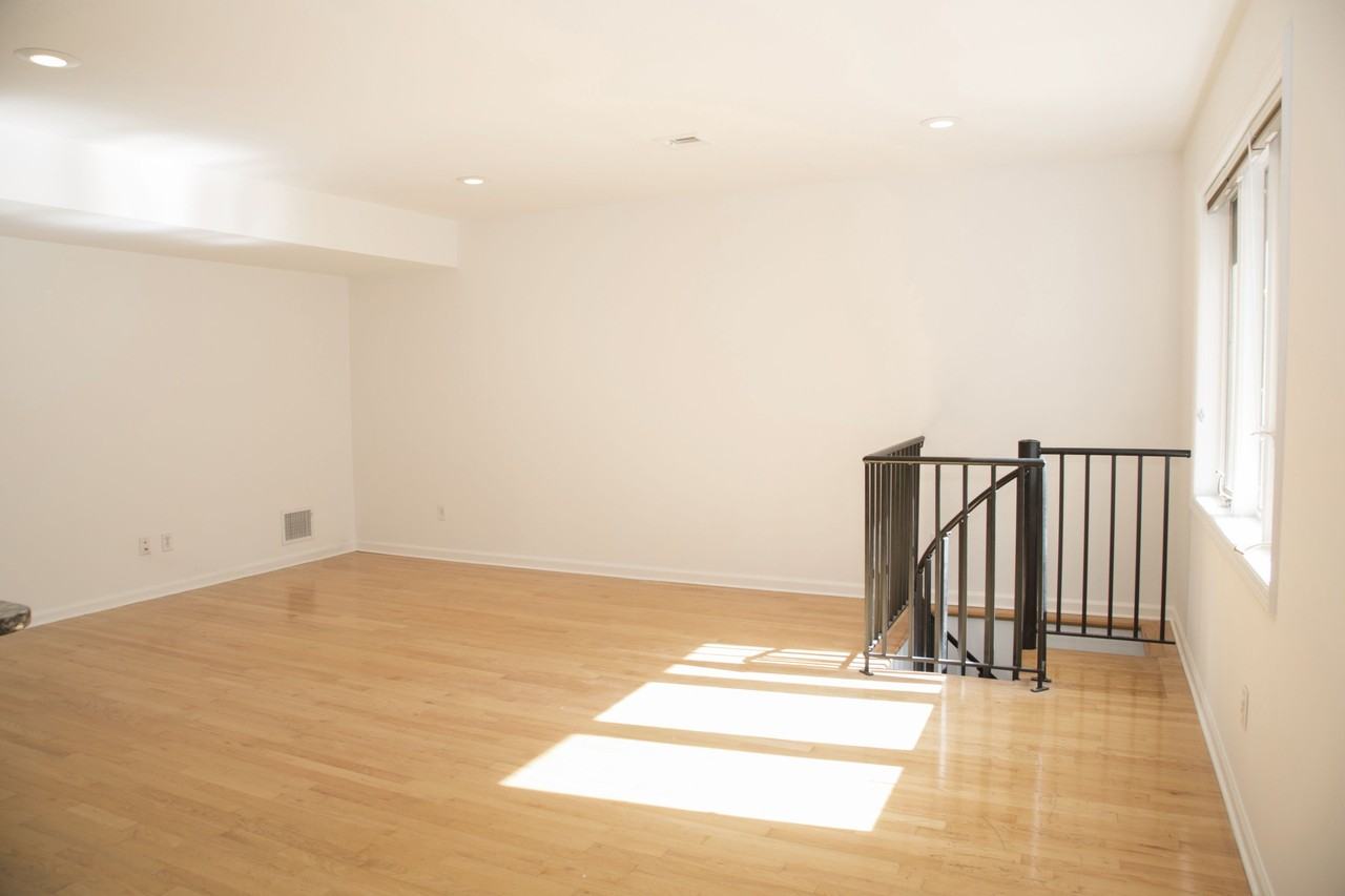 245 Main St - Photo 2 of 13