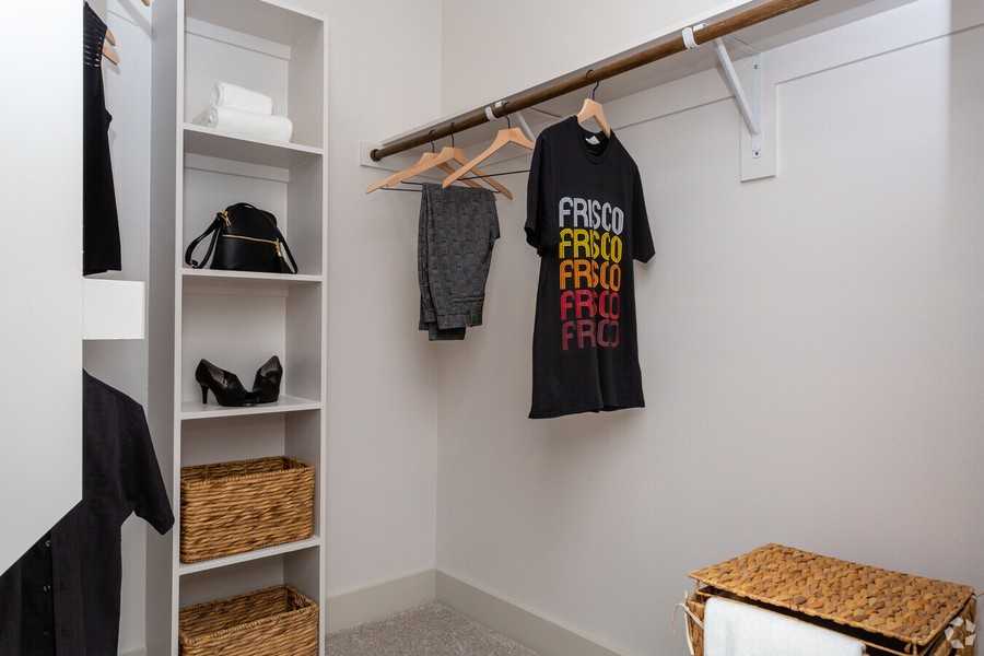 6443 Main St #22791 - Photo 4 of 11