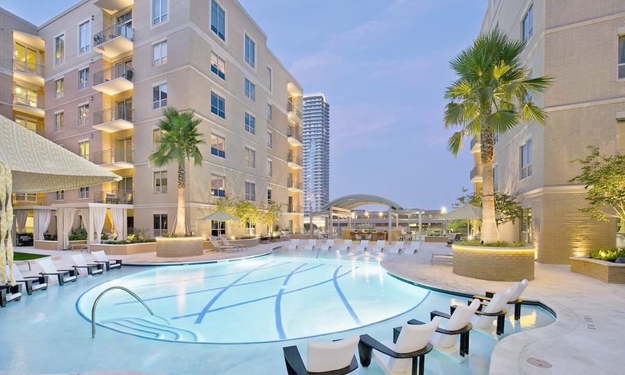 3255 Las Palmas St #193319 - Photo 3 of 11