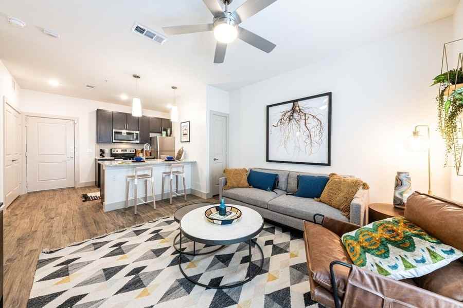 7900 S Congress Ave #136794 - Photo 2 of 11